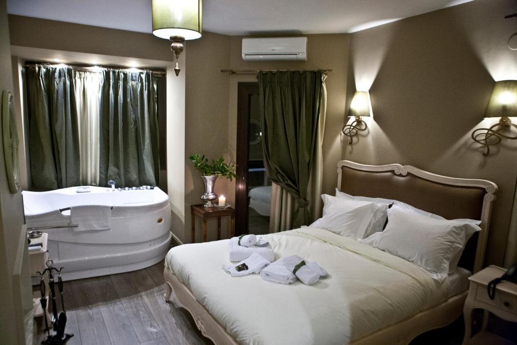 Melies Boutique Hotel Káto Loutrákion Habitación foto
